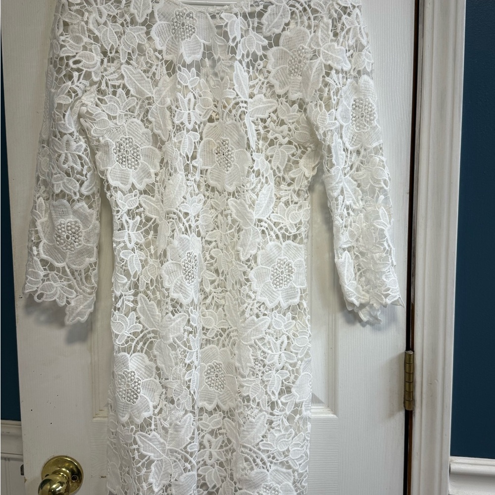 Elegant White Lace Long Sleeve Dress